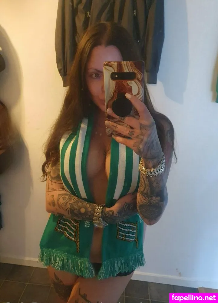 wineboobsandtattoos Nude Leaked OnlyFans Photo #b7AmsUejnO