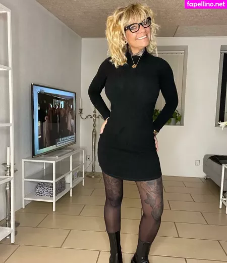 Winnie Nielsen OnlyFans Thumbnail #4qJ7lYU1YQ