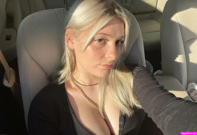 Winniexoxo OnlyFans Thumbnail #9NZfBdBMbK