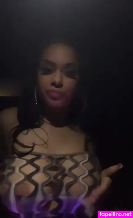 Winny Munhoz 1 OnlyFans Thumbnail #HgApyoAOKg