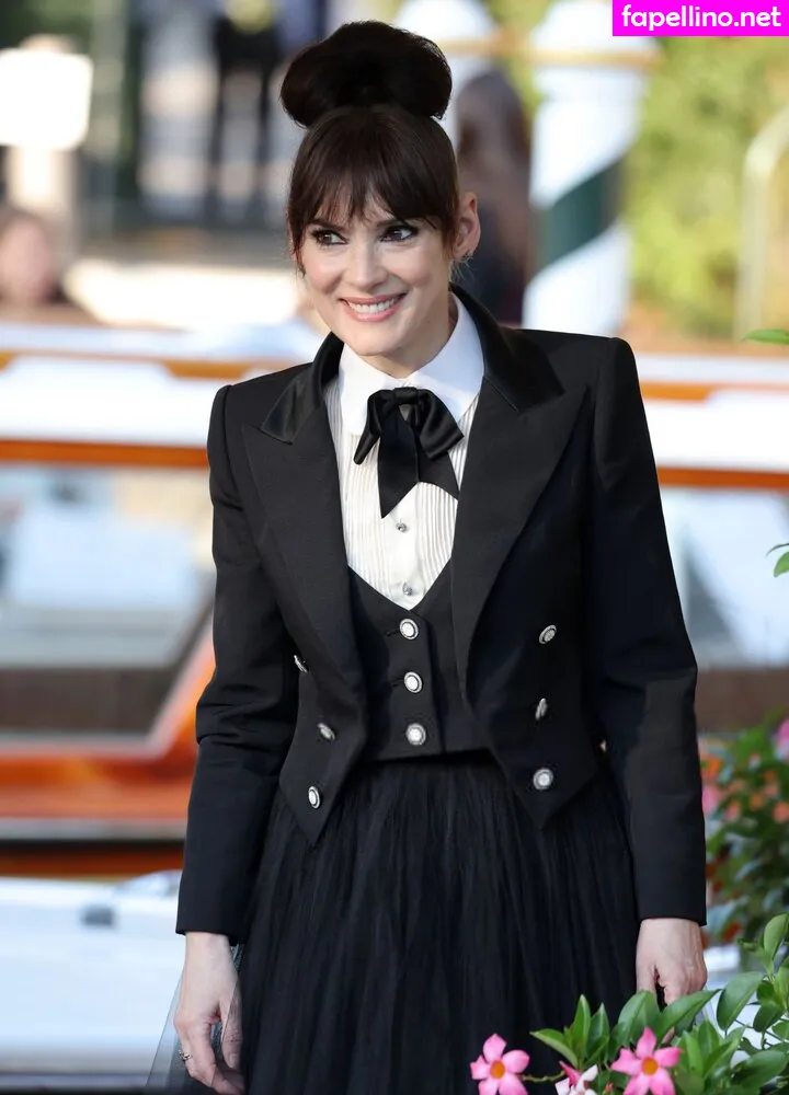 Winona Ryder, winonaryderofficial Nude Leaked OnlyFans Photo #E1LtGXPyuo