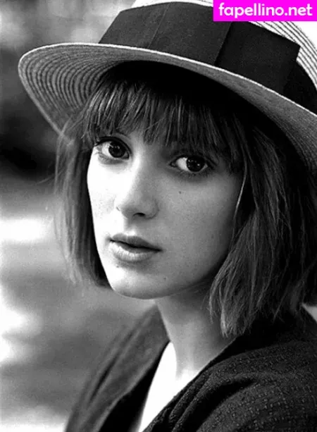 Winona Ryder OnlyFans Thumbnail #E3VqLz9HMF