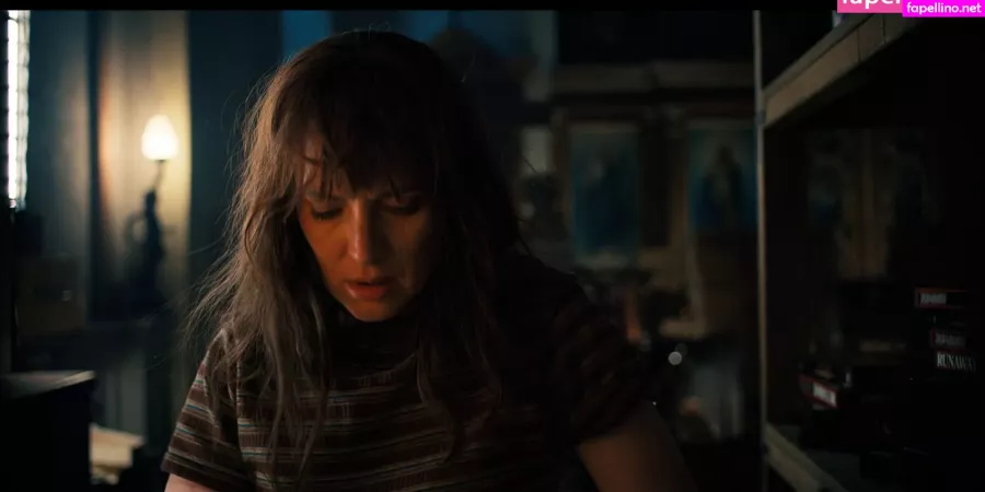 Winona Ryder OnlyFans Thumbnail #EektX1SSnZ