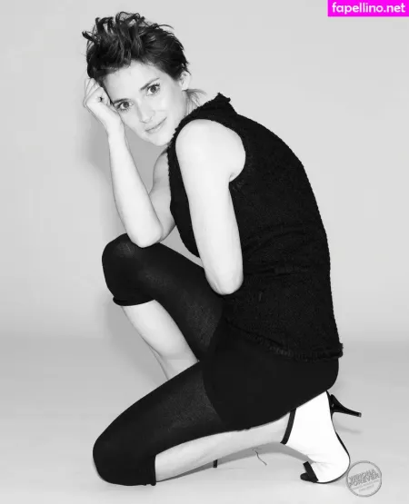 Winona Ryder OnlyFans Thumbnail #G8YbYC021h