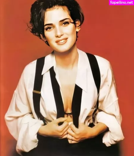 Winona Ryder OnlyFans Thumbnail #IO1Jwpvc0n