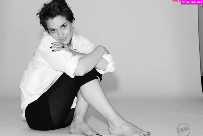 Winona Ryder OnlyFans Thumbnail #cEfHsZxmxk