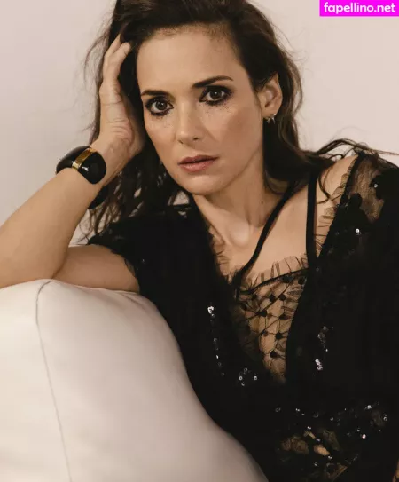 Winona Ryder OnlyFans Thumbnail #cKMY6GtJwB