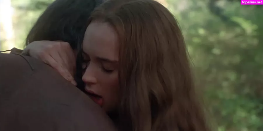 Winona Ryder OnlyFans Thumbnail #jKZYyo3K5g