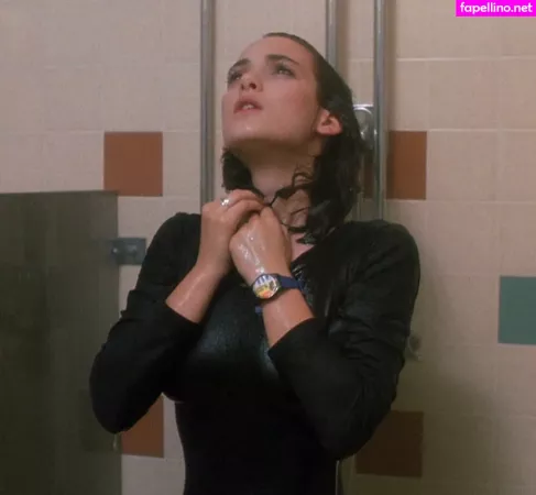 Winona Ryder OnlyFans Thumbnail #kuOO9VELaz