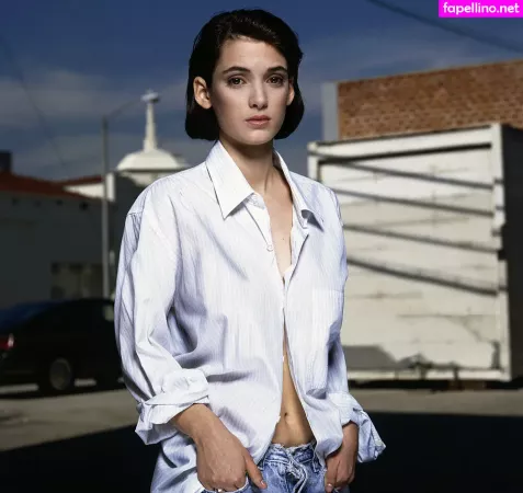 Winona Ryder OnlyFans Thumbnail #lFWEZ2NBt6