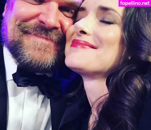 Winona Ryder OnlyFans Thumbnail #mXZBESURlC