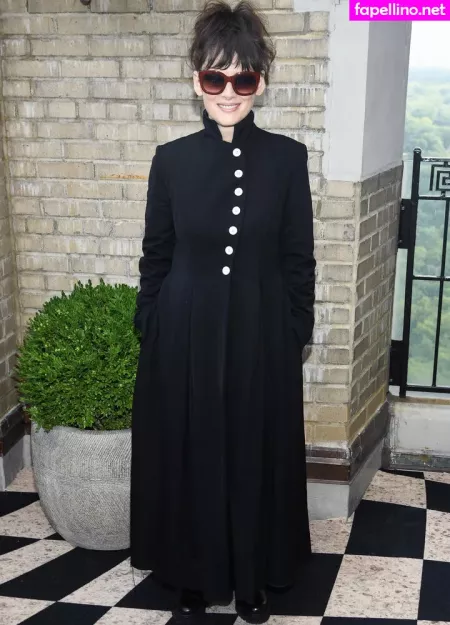 Winona Ryder OnlyFans Thumbnail #oEtUHWgs1Q