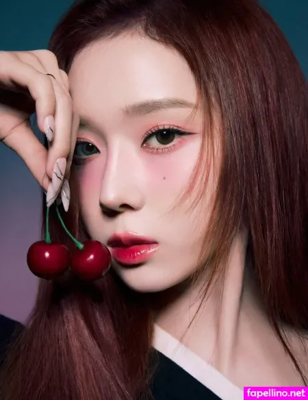Winter Aespa OnlyFans Thumbnail #1EvhjGX1U7