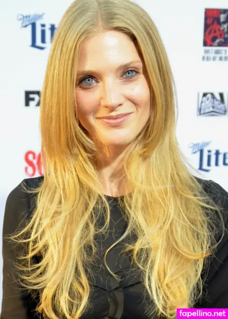 Winter Ave Zoli OnlyFans Thumbnail #L92ogy893n