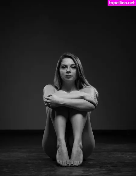 Winter Bloom OnlyFans Thumbnail #huSh0yku5x