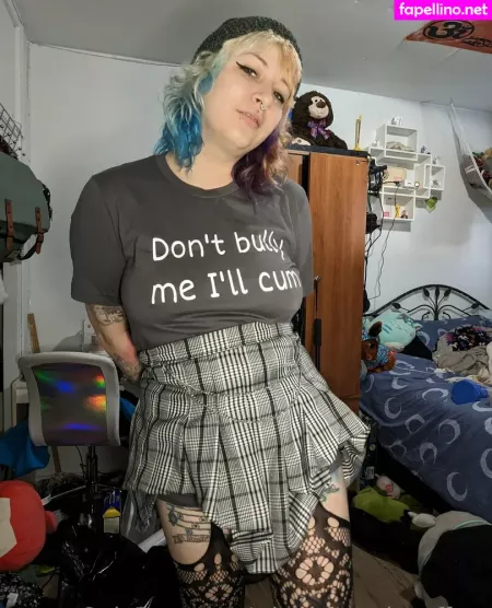 Winterbunnieeoffree OnlyFans Thumbnail #e1WWD3AcbU