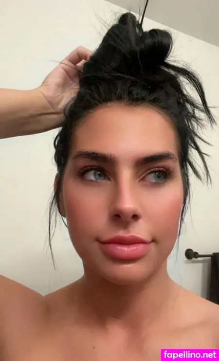 Winterclaire OnlyFans Thumbnail #VFiXv8lJL9
