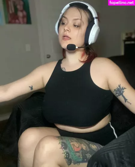 Winterfrost21 2 OnlyFans Thumbnail #2Fi8HEgiZY