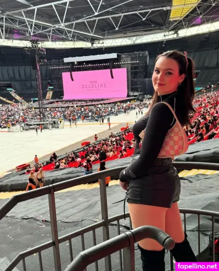 Winteriio OnlyFans Thumbnail #mrEGrl2swa