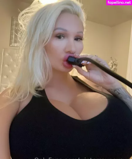 Winterraynexoxo OnlyFans Thumbnail #LvA8iaePV5