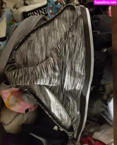 Wiolet OnlyFans Thumbnail #00jMoYBedB