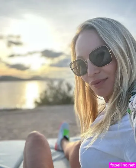 Wise Mommyy OnlyFans Thumbnail #KRCiAeaeo3