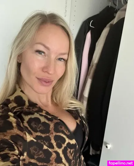 Wise Mommyy OnlyFans Thumbnail #TqQ0U7DKoT