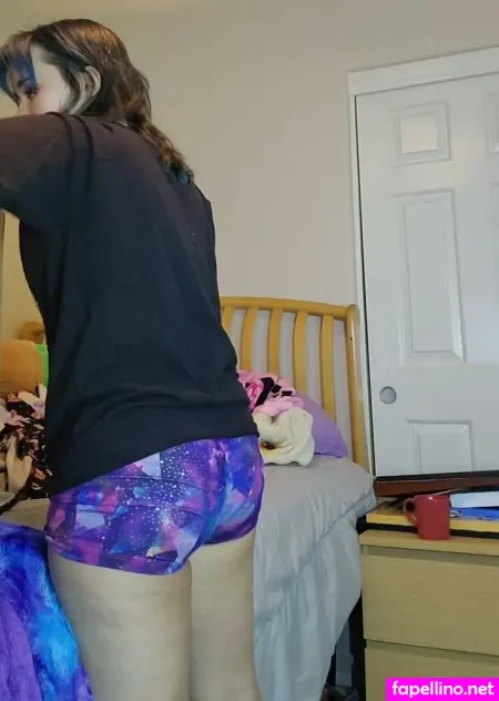 Wishalotgirl OnlyFans Thumbnail #0ZykPStccV