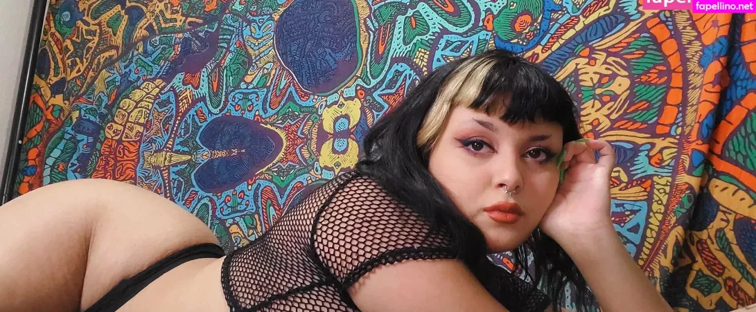 Witchhunny OnlyFans Thumbnail #OfhPtrUdC8