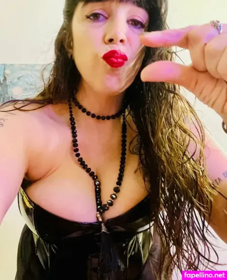 Witchielavender OnlyFans Thumbnail #UKBm2X9GrG