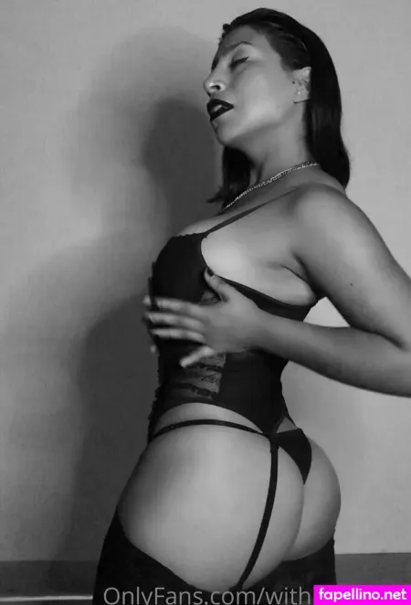Withlove Lara OnlyFans Thumbnail #qVP0FTtfO1