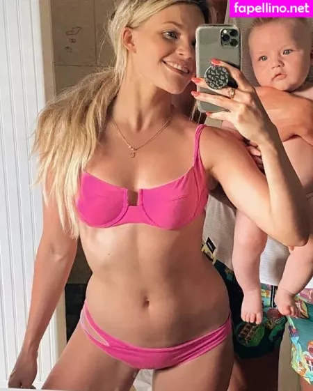 Witney Carson OnlyFans Thumbnail #IVrTFdA5yO