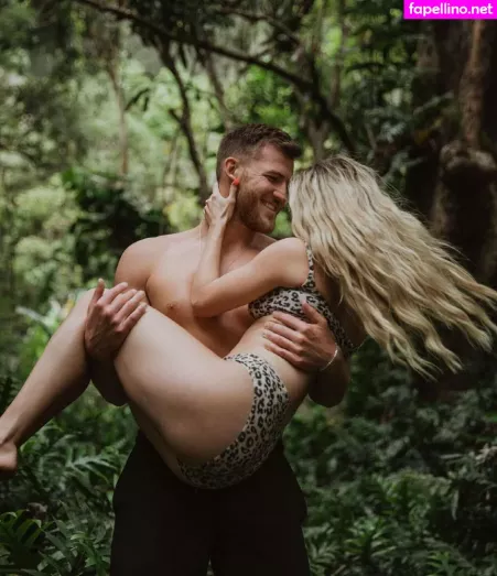 Witney Carson OnlyFans Thumbnail #XAycZF1edW