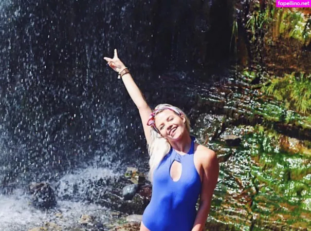 Witney Carson OnlyFans Thumbnail #kEjWDdnjbL