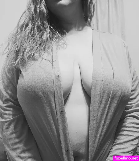 Witty Little Witch OnlyFans Thumbnail #Jfk5pgUgR4