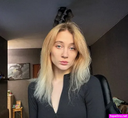 Wneuro OnlyFans Thumbnail #QJKqsrW5qB