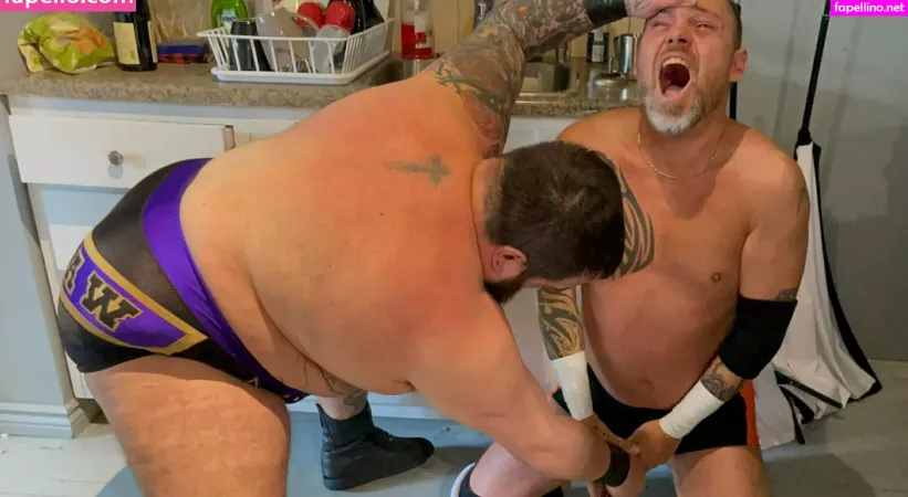 Wolfcockchubs OnlyFans Thumbnail #QqprA1OGWT