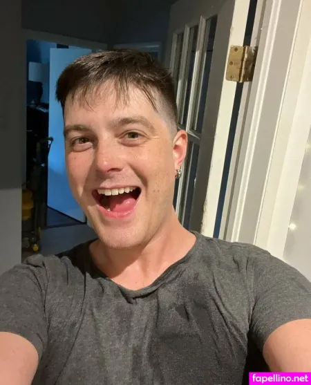 Wolfethomasofficial OnlyFans Thumbnail #28YV3GNrew