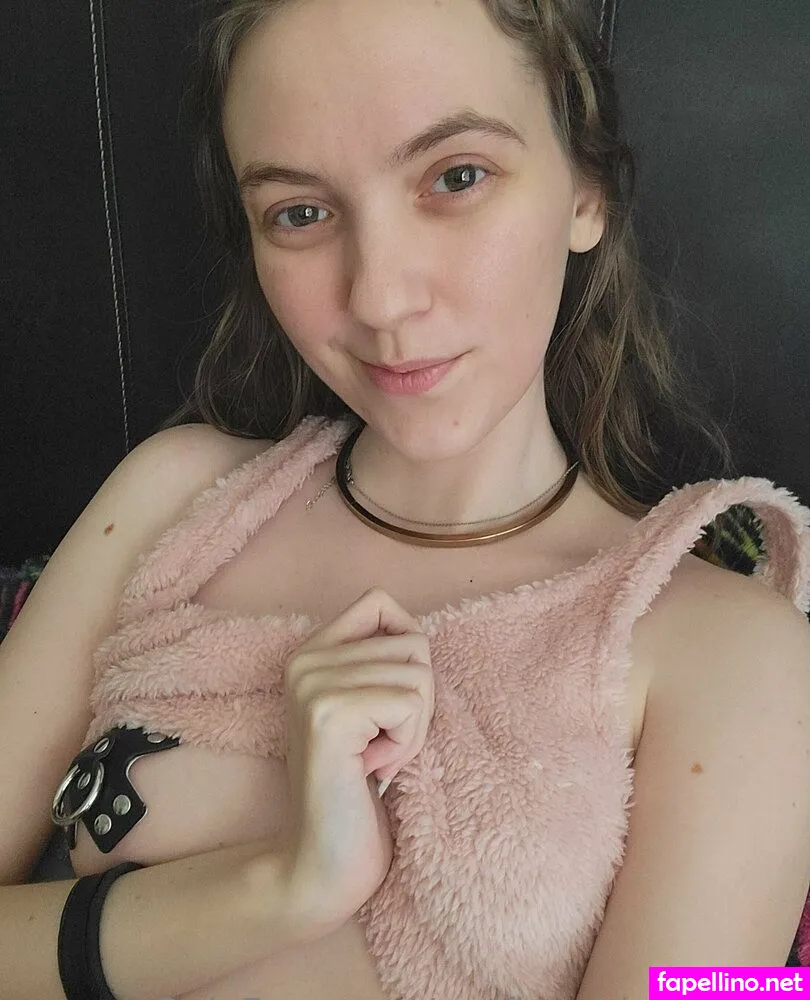 wolfie_girl_17tease Nude Leaked OnlyFans Photo #7r2EE3hFca