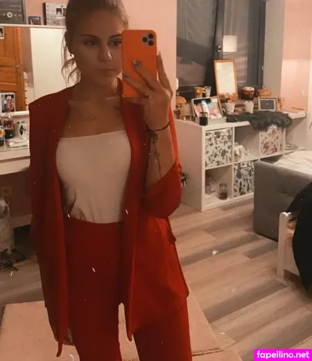 Wollnys OnlyFans Thumbnail #1e9mI45vKa