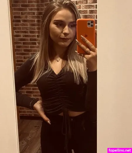 Wollnys OnlyFans Thumbnail #U6Bfl4nh9D