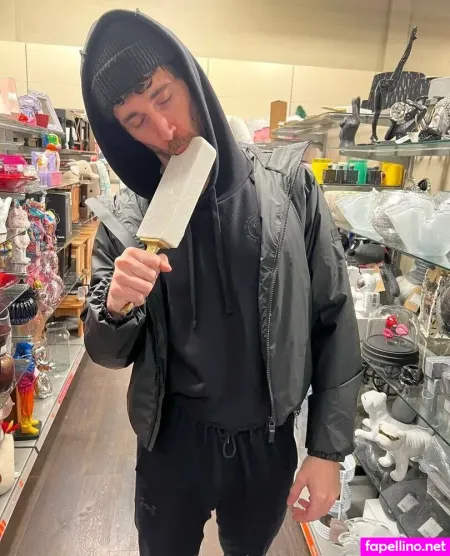 Wolver Peen OnlyFans Thumbnail #TqGgRfNf5l