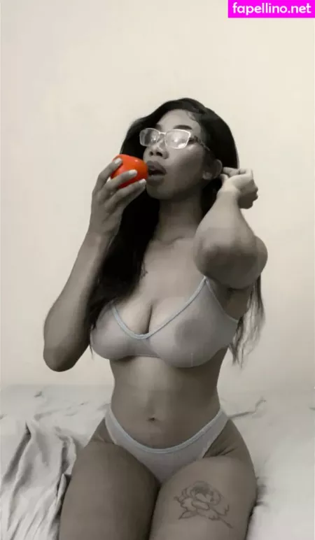 Womanflo OnlyFans Thumbnail #QrsTamgIhc