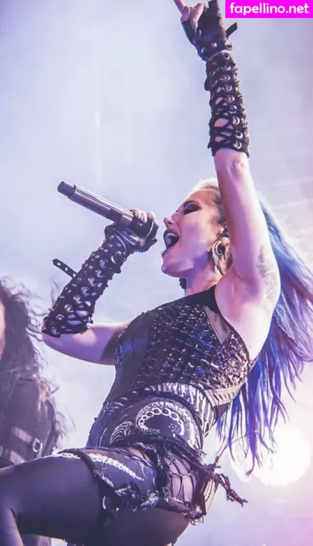 Womenmetal OnlyFans Thumbnail #6encfBFWm2