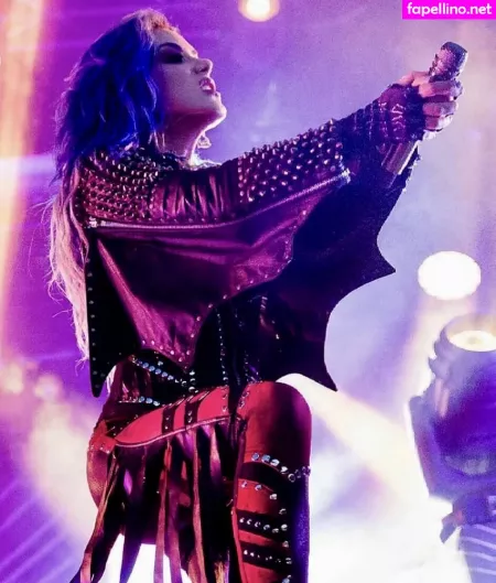 Womenmetal OnlyFans Thumbnail #LZcf1CvLtl