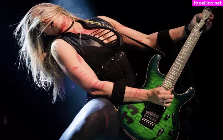Womenmetal OnlyFans Thumbnail #Z1pF9bipQy