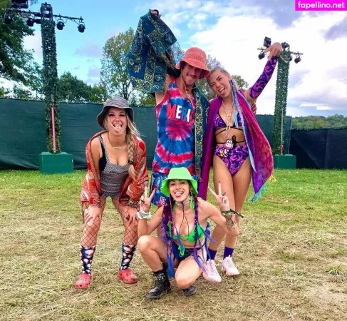 Womenyeg OnlyFans Thumbnail #AlDwSQ7bA7