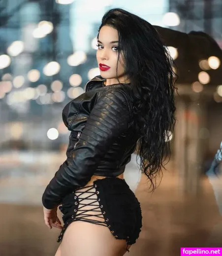 Wond3r W0man OnlyFans Thumbnail #Oy5jEQmxnt