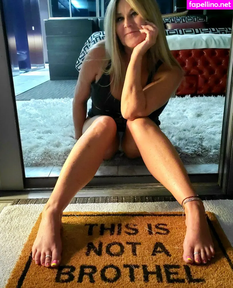 wonderfeetwoman Nude Leaked OnlyFans Photo #5JRyTxLoC5