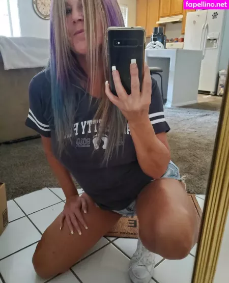 Wonderfeetwoman OnlyFans Thumbnail #80vd2QORu0